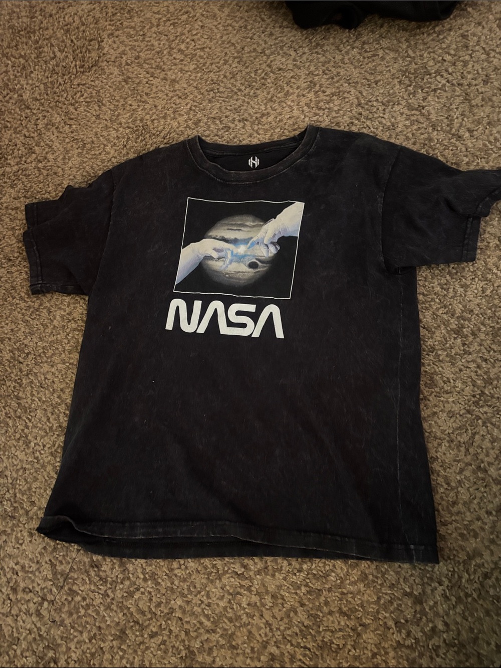 Black Graphic Tee - NASA - Iconic Logo